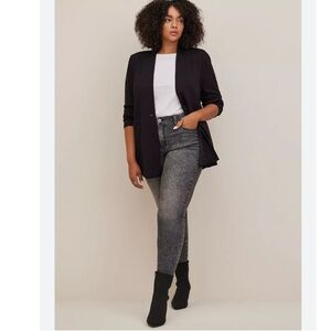 Torrid Long Line Stretchy Ponte Blazer 1X (16W))